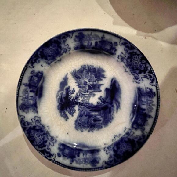 c1890's‎ W. H. GRINDLEY flow blue SHANGHAI Nice Condition. Wall Plate Attach  8” - Picture 1 of 9
